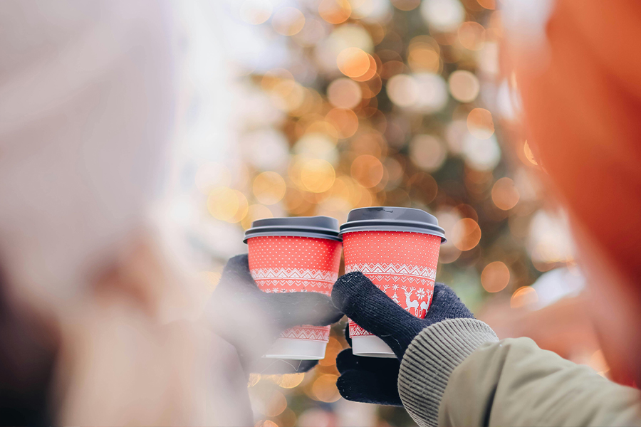 Karácsonyi papírpoharak